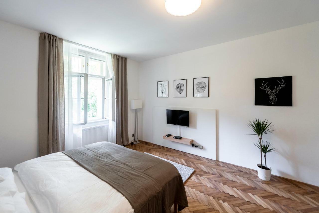 Apartment Slavikova 11 Praga Esterno foto